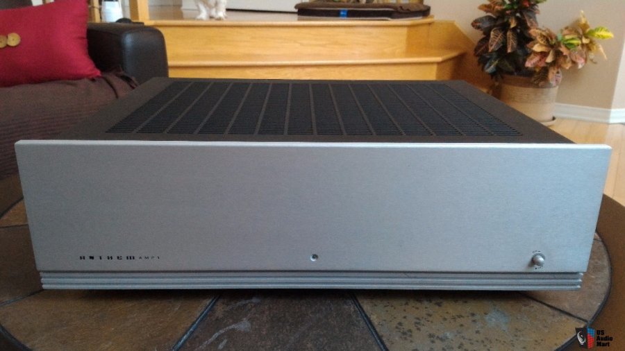 1139673-anthem-amp1-and-anthem-pre1l.jpg