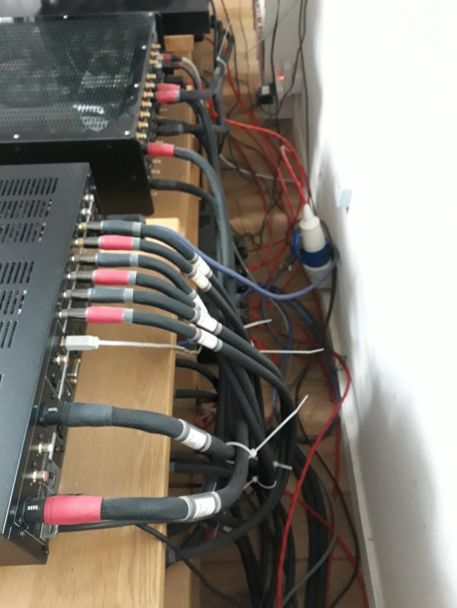 CAB2.jpg
