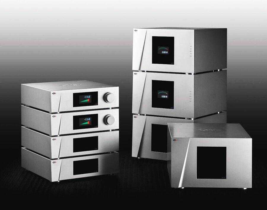 CH-Precision-M10-Power-Amplifiers-Power-Supplies-pair-with-L10-Line-Preamplifiers-Power-Suppli...jpg