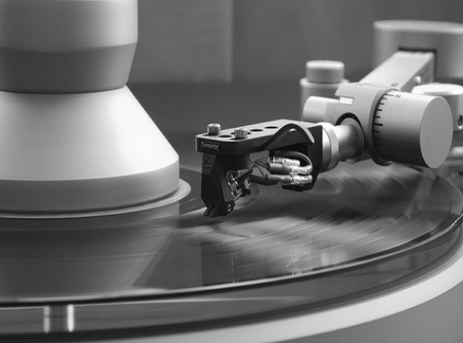 Dynavector-507MKII-Tonearm-2.jpg
