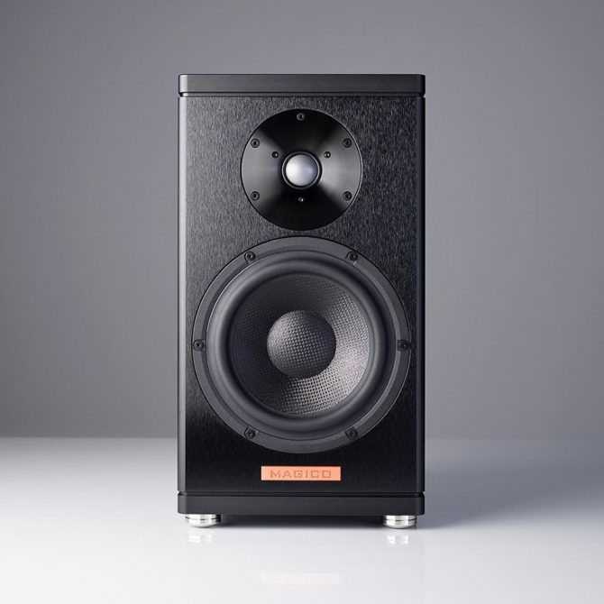 magico5-670x670.jpg