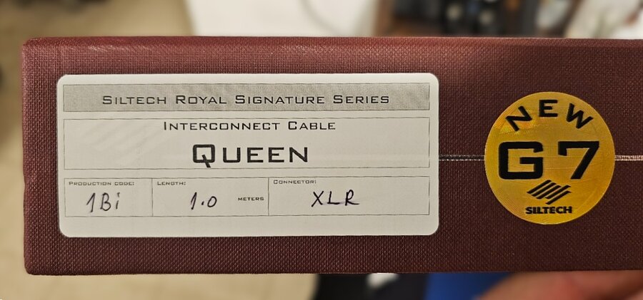 Queen 3.jpg