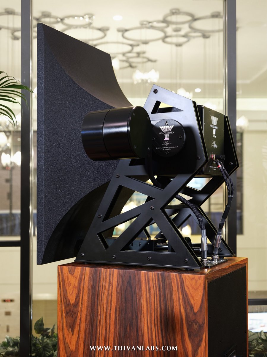 ThivanLabs GrandHorn Alpha (4).jpg