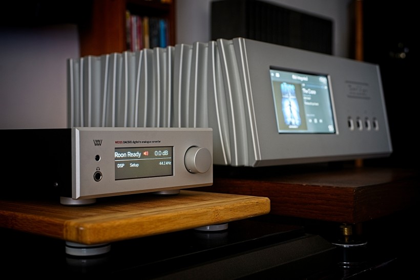 Weiss501_02-820x547.jpg