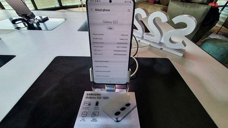 Galaxy S22 Galaxy S22