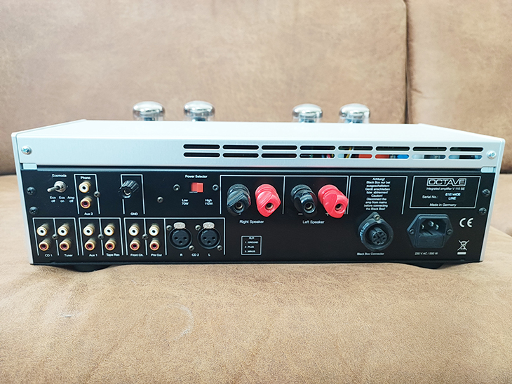 מגבר משולב OCTAVE V 110 SE מגבר משולב OCTAVE V 110 SE