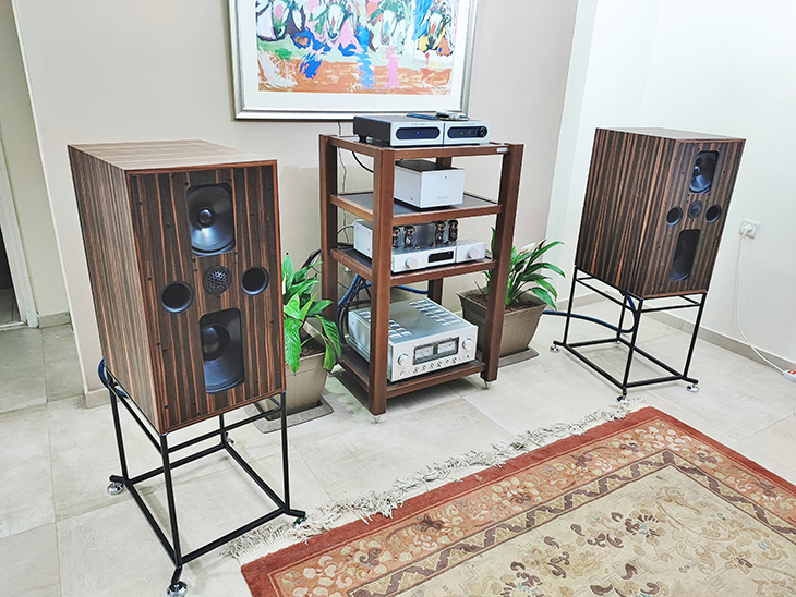מגבר משולב OCTAVE V 110 SE מגבר משולב OCTAVE V 110 SE