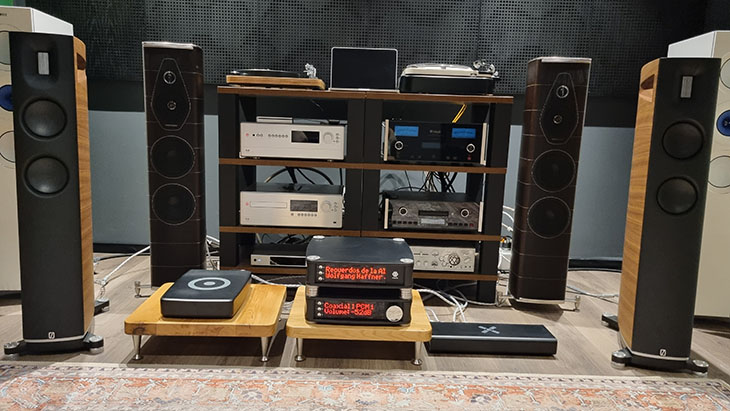 מערכת מבית היוצר של Audio Group Denmark מערכת מבית היוצר של Audio Group Denmark