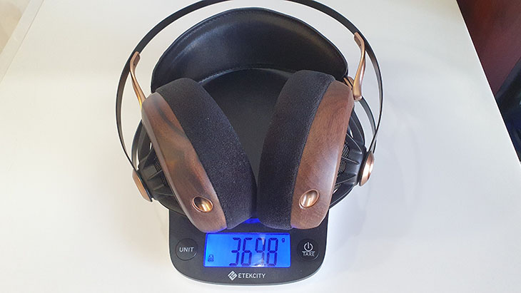 אוזניות MEZE 109 PRO שוקלות 370 גרם אוזניות MEZE 109 PRO שוקלות 370 גרם