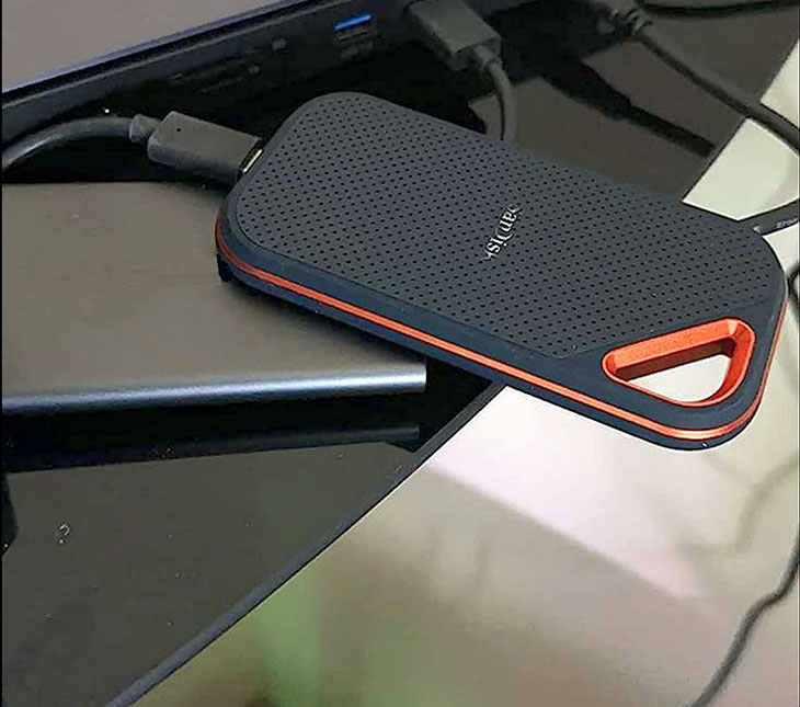 כונן SSD בחיבור USB-C Gen 3.2 כונן SSD בחיבור USB-C Gen 3.2