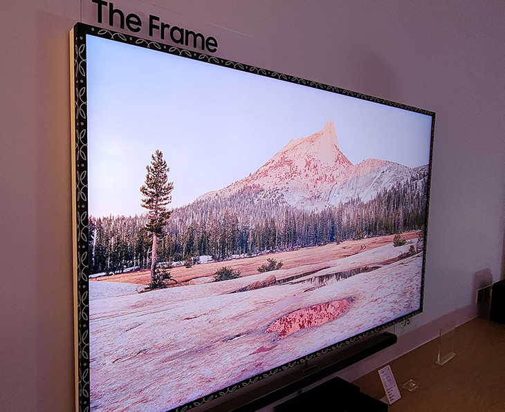 מסך The Frame עם מסגרת ייחודית למדינות המזרח התיכון מסך The Frame עם מסגרת ייחודית למדינות המזרח התיכון