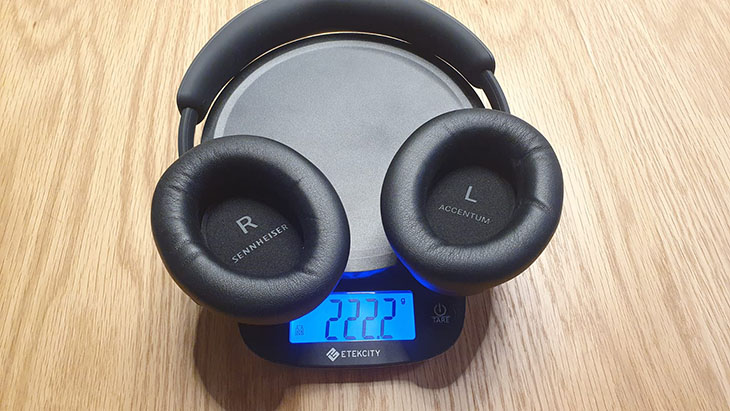 אוזניות תקציביות Accentum על משקל - 222 גרם