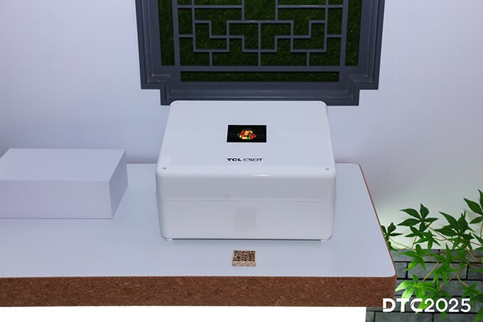 מסך Real RGB G-OLED