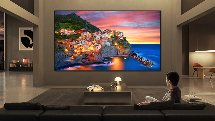 LG משיקה את סדרת מסכי ה-Micro RGB evo