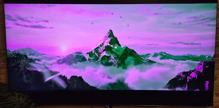כשסרט בפורמט Dolby Vision מוקרן בטלוויזה שאינה תומכת בו