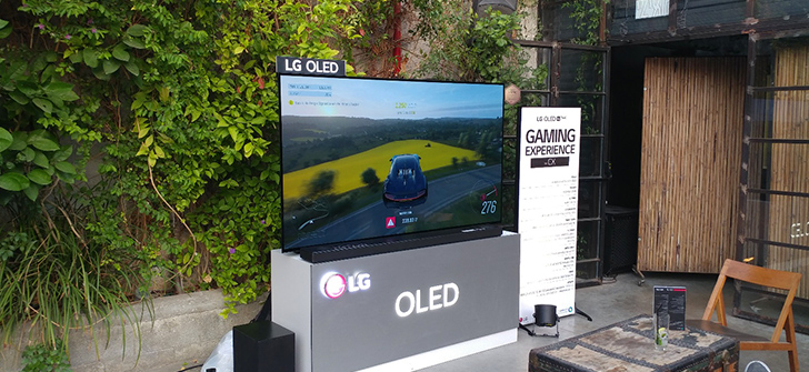 עמדת הגיימינג עם מסך ה-LG OLED CX עמדת הגיימינג עם מסך ה-LG OLED CX
