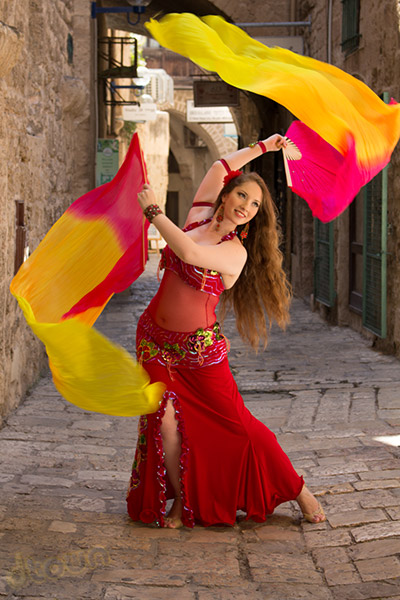 יוליה - רקדנית בטן, קרדיט: מיכאל כץ