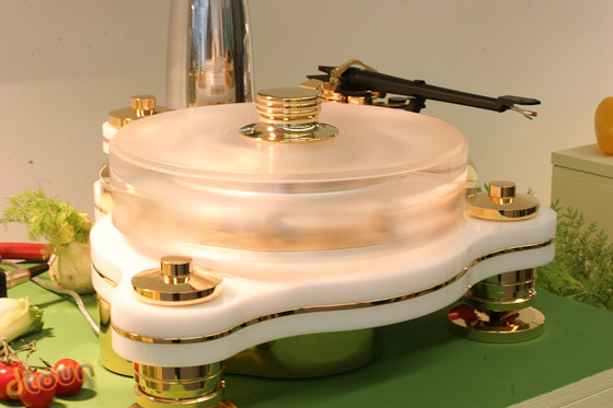 פטיפון של Trans Rotor