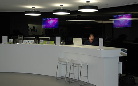 iDigital Apple Store