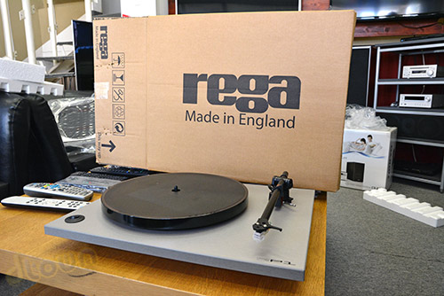 Turntable REGA RP1 Turntable REGA RP1