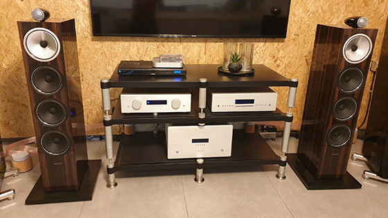 Bowers & Wilkins 702 S2 Bowers & Wilkins 702 S2
