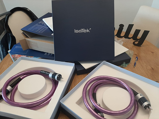  IsoTek evo3 ascension