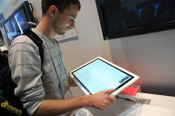 Panasonic tablet 4K UHD