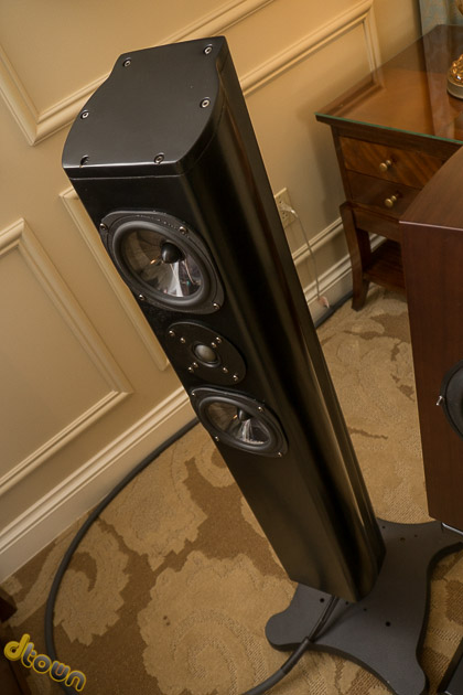 USHER T515