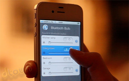נורת Bluetooth Bulb - נשלטת מהטלפון נורת Bluetooth Bulb - נשלטת מהטלפון
