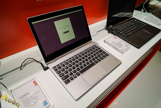 LENOVO YOGA
