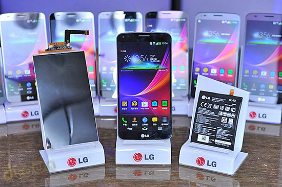 LG FLEX