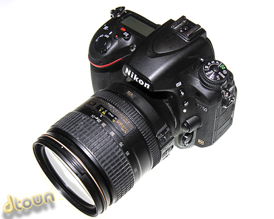 ניקון D750