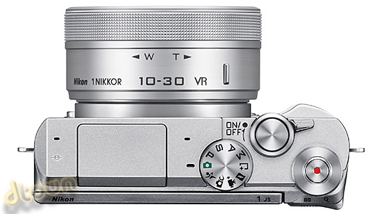 Nikon 1 J5