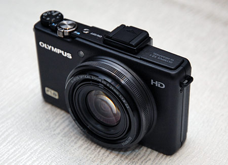 Olympus XZ-1 אולימפוס