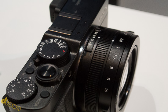 פנסוניק Lumix LX100