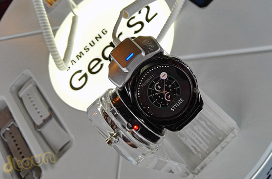 סמסונג Gear S2