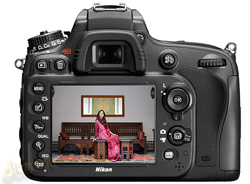ניקון D600