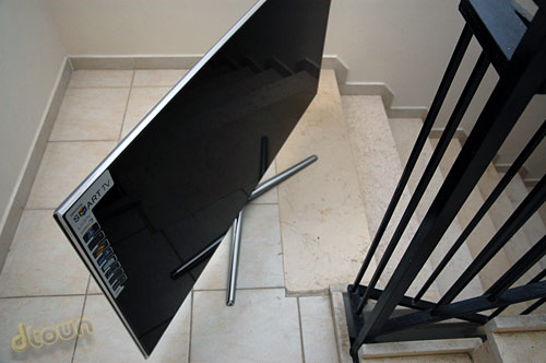 סמסונג Samsund D7000 - ביקורת על LED LCD דק סמסונג Samsund D7000 - ביקורת על LED LCD דק
