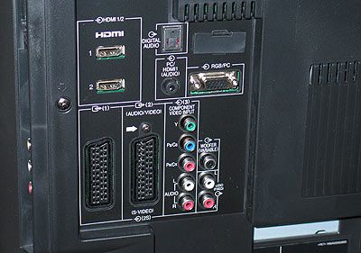 Toshiba LCD - חיבורים