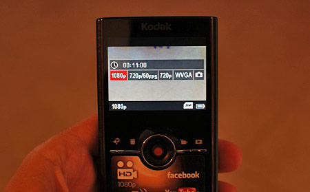 KODAK ZI8
