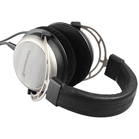 Beyerdynamic T1 Beyerdynamic T1