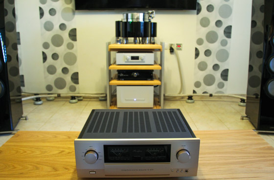 Accuphase E-470 Accuphase E-470
