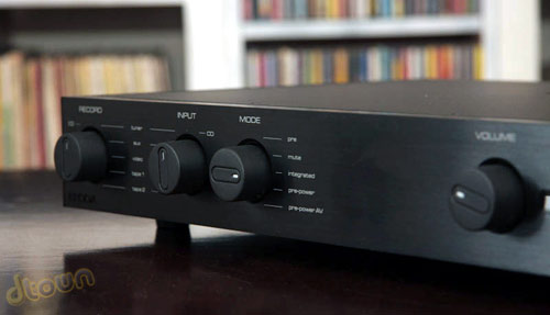 Audiolab 8200a - מגבר משולב, ביקורת Audiolab 8200a - מגבר משולב, ביקורת