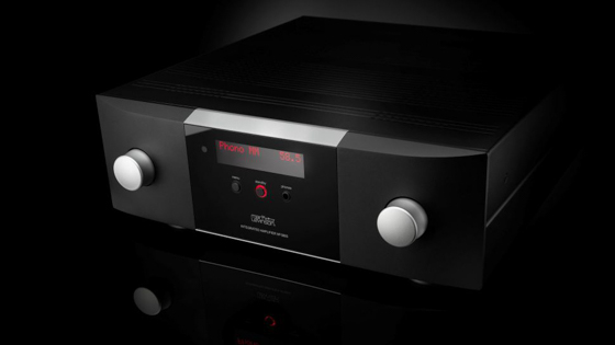 Mark Levinson 5000 Series stereo amplifiers