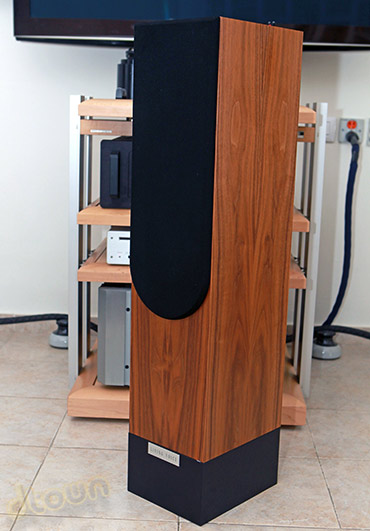 Living Voice Auditorium R3 Review Living Voice Auditorium R3 Review