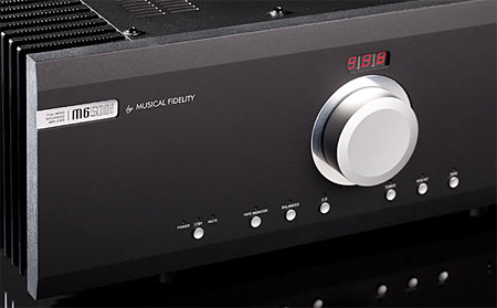 Musical Fidelity M6 500i - מגבר משולב, ביקורת Musical Fidelity M6 500i - מגבר משולב, ביקורת