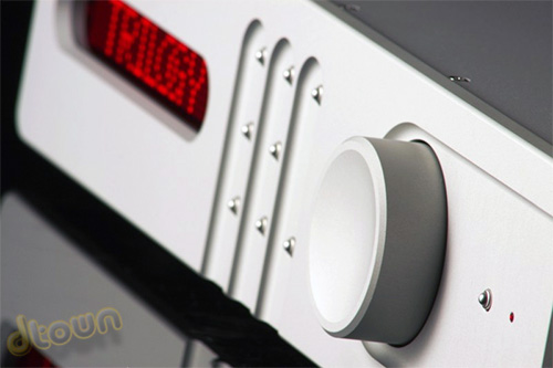 Trilogy 909 Valve Pre-Amplifier