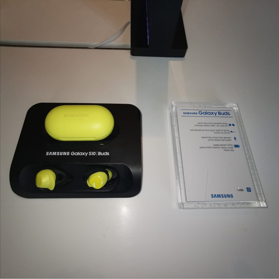 samsung s10 samsung s10