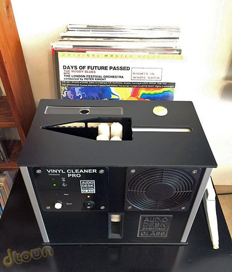 מכונת ניקוי תקליטים